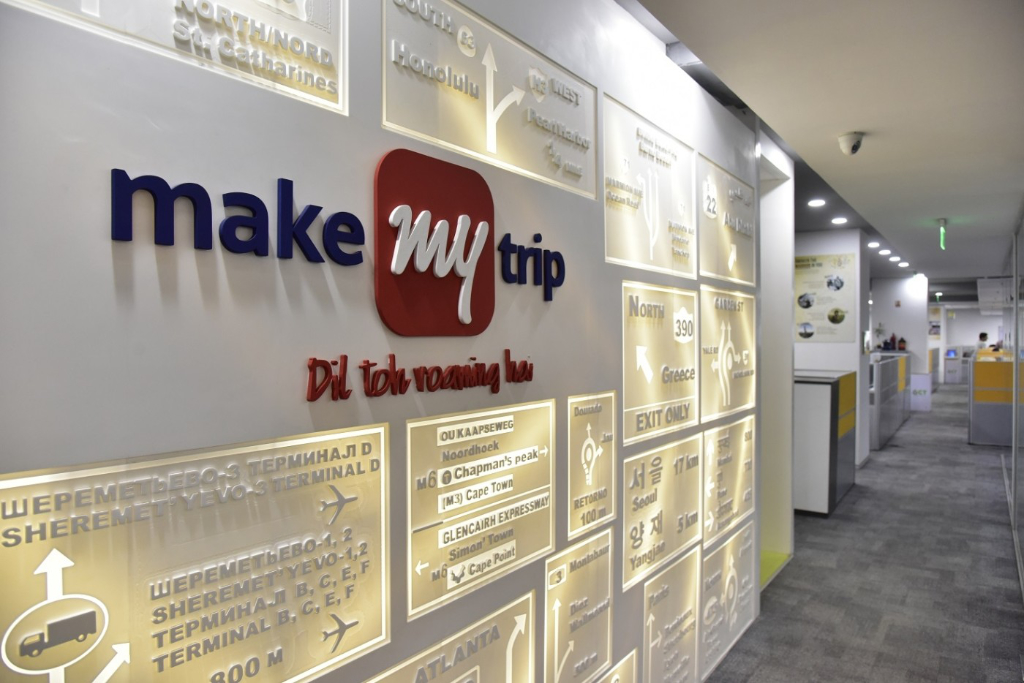 MakeMyTrip Customer Service  Book Our Flights Online & Save